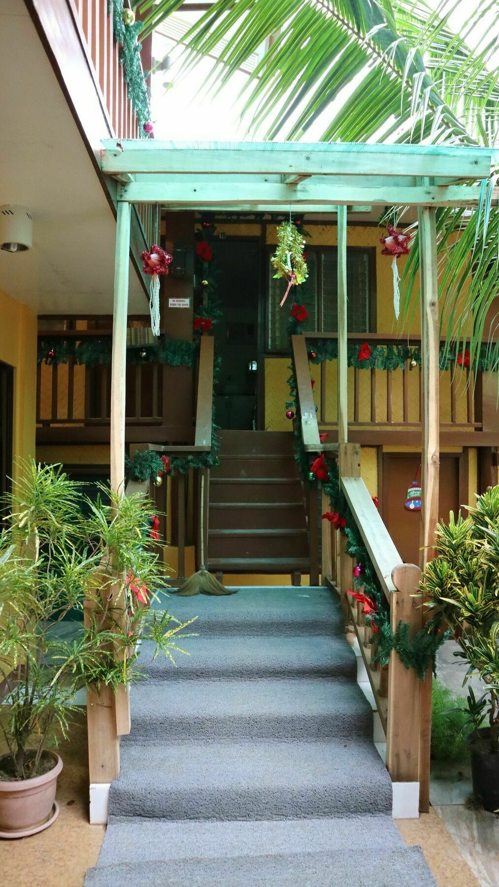 Mam Olson Pensionne House Эль-Нидо Экстерьер фото